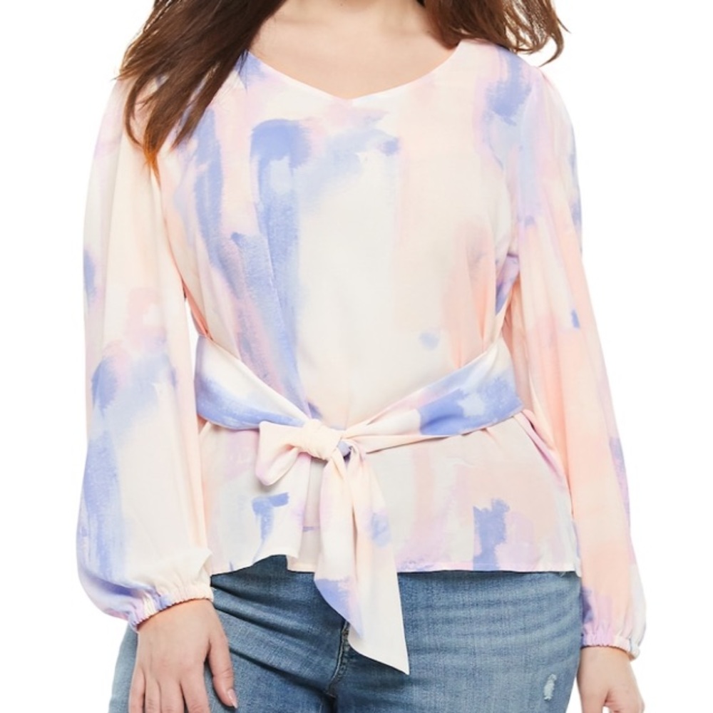 EVRI Belted Top